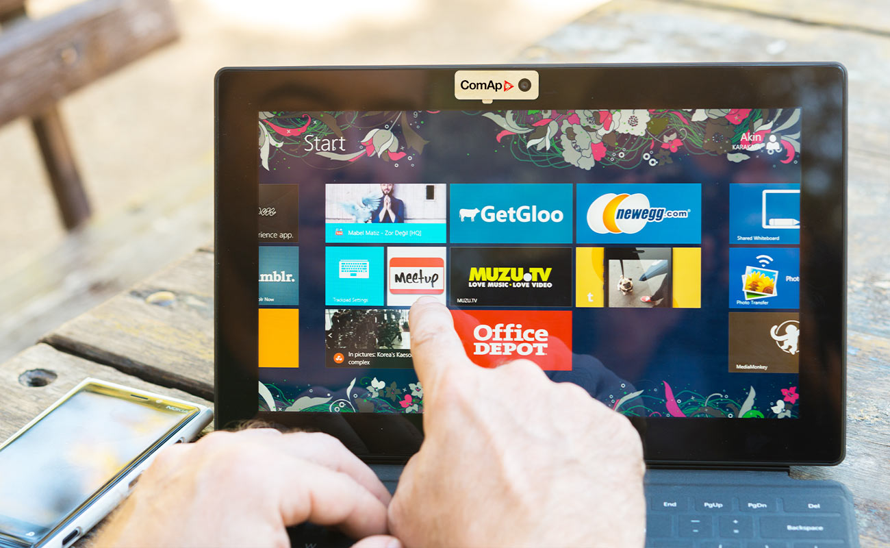 Canopy - Cache Caméra Goodies en Bois gallery thumbnail