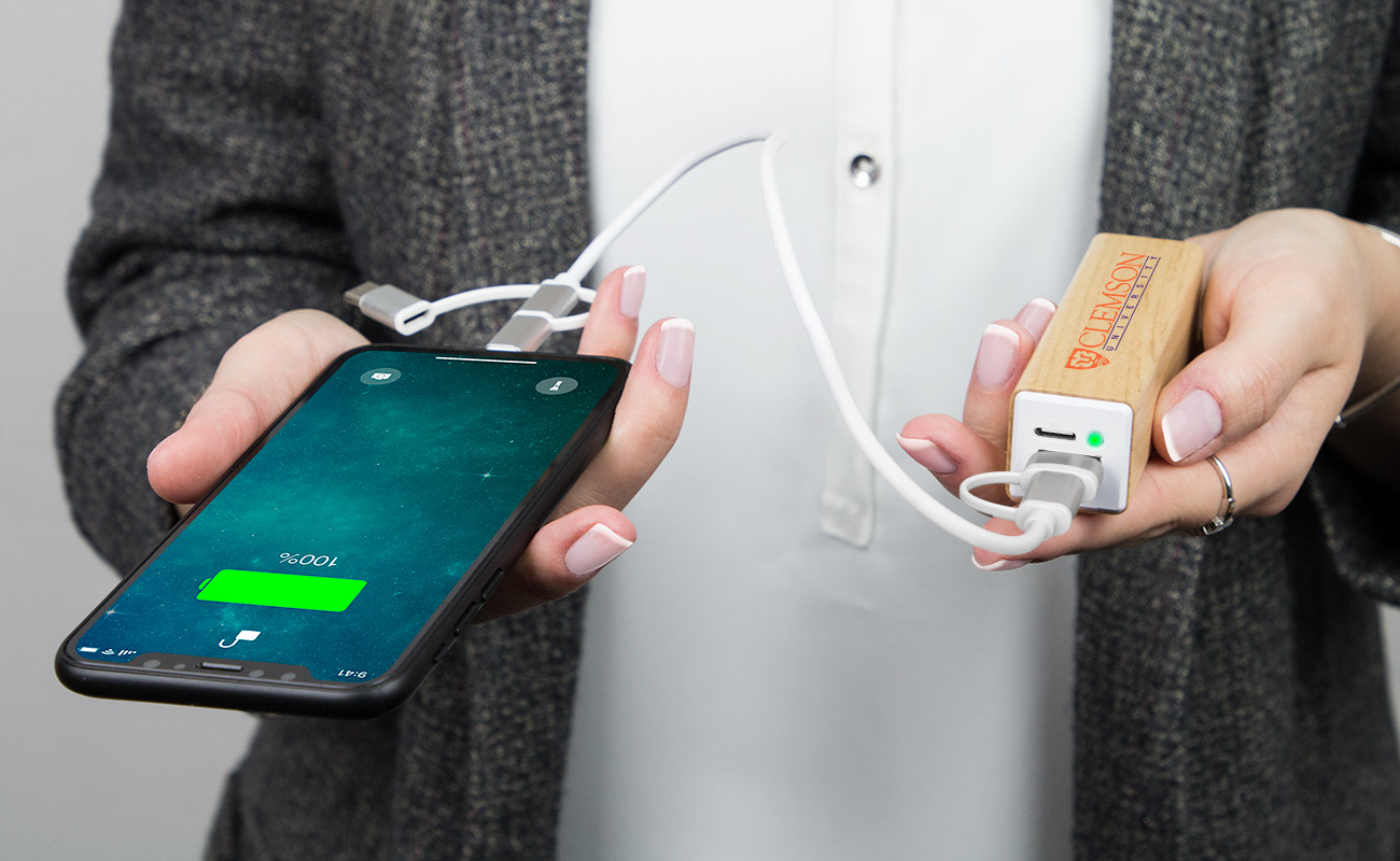 Maple - Batterie Externe Personnalisée gallery thumbnail