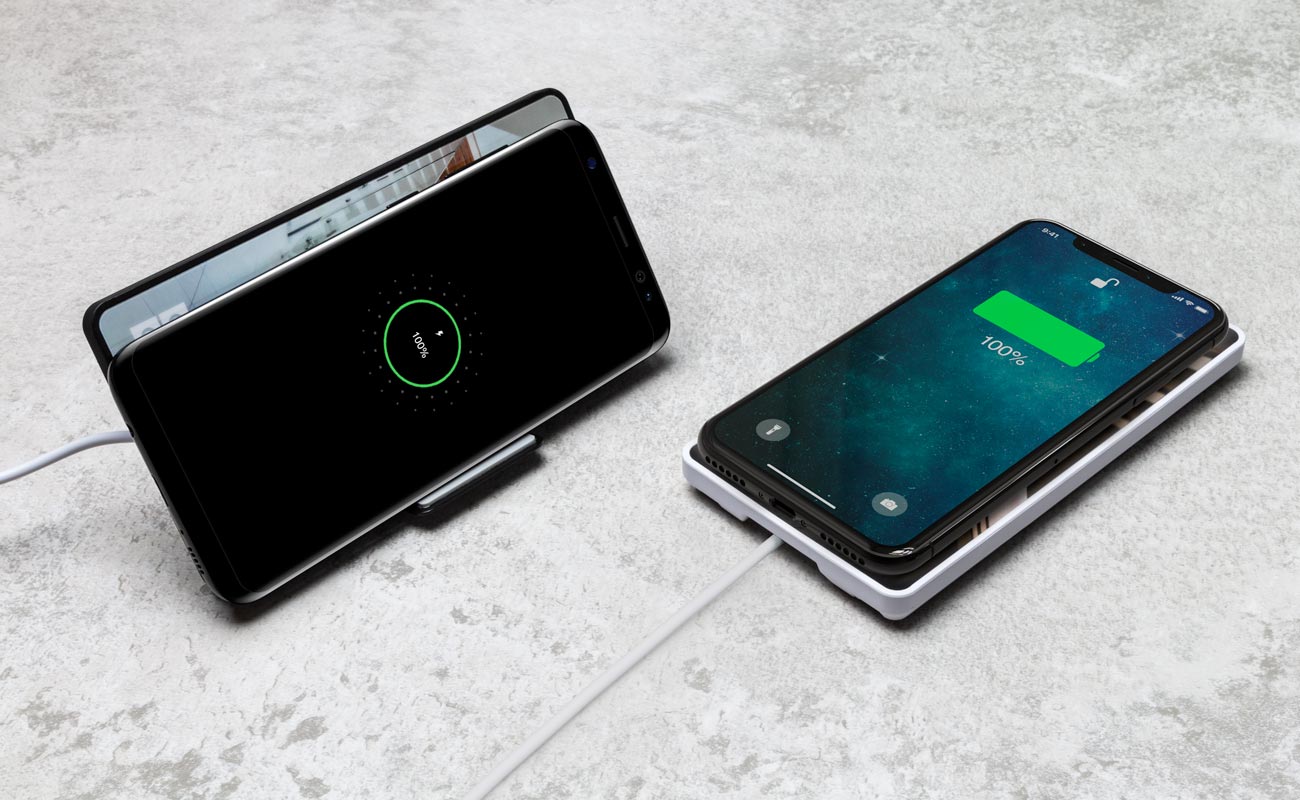 Stand - Chargeur Sans Fil Gadget Personnalisé gallery thumbnail