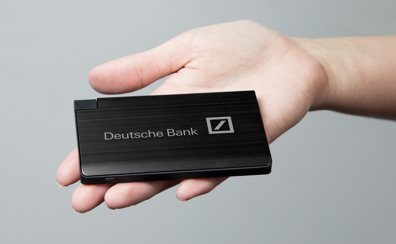 Volt - Batterie Externe Personnalisée gallery thumbnail